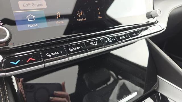 2026 Jeep Grand Wagoneer Limited Reserve 4x4