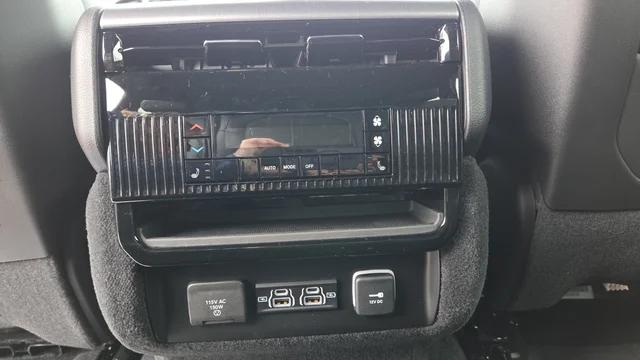 2026 Jeep Grand Wagoneer Limited Reserve 4x4