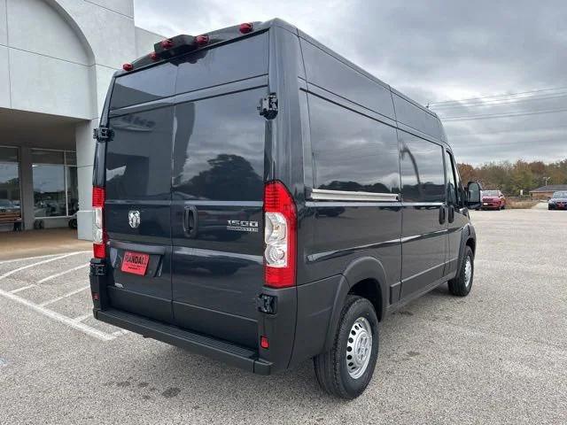 2026 Ram ProMaster Cargo Van Tradesman High Roof 136" WB w/Pass Seat