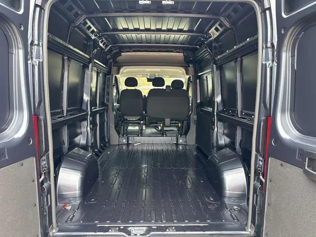 2026 Ram ProMaster Cargo Van Tradesman High Roof 136" WB w/Pass Seat