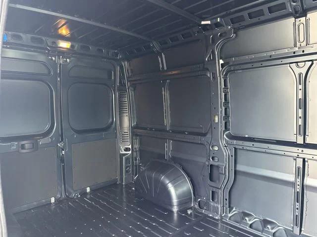 2026 Ram ProMaster Cargo Van Tradesman High Roof 136" WB w/Pass Seat
