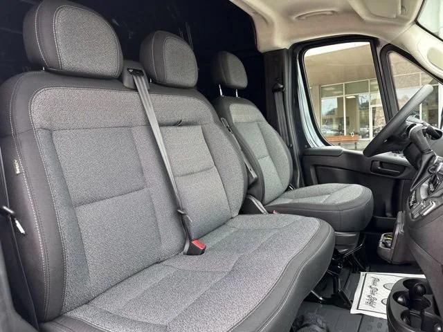 2026 Ram ProMaster Cargo Van Tradesman High Roof 136" WB w/Pass Seat