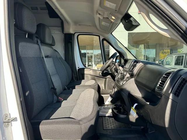 2026 Ram ProMaster Cargo Van Tradesman High Roof 136" WB w/Pass Seat