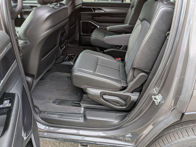 2026 Jeep Grand Wagoneer Limited Reserve 4x4