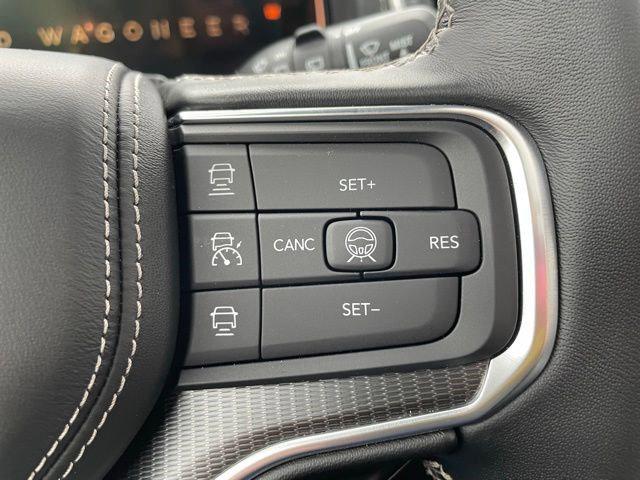 2026 Jeep Grand Wagoneer Summit Obsidian 4x4