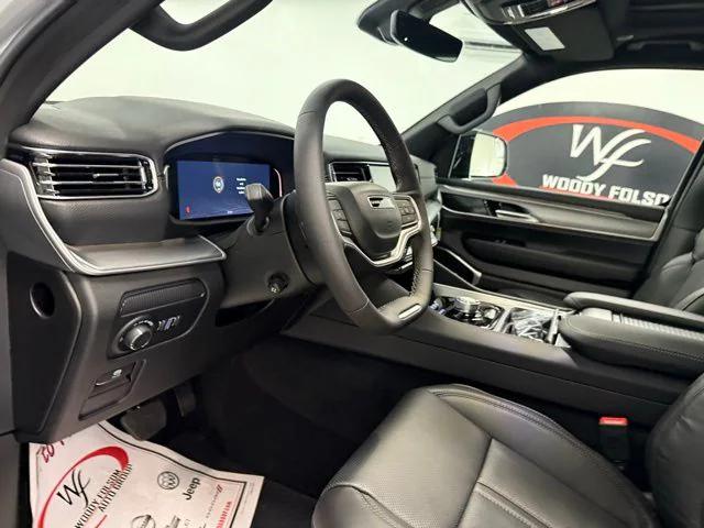 2026 Jeep Grand Wagoneer 4x2