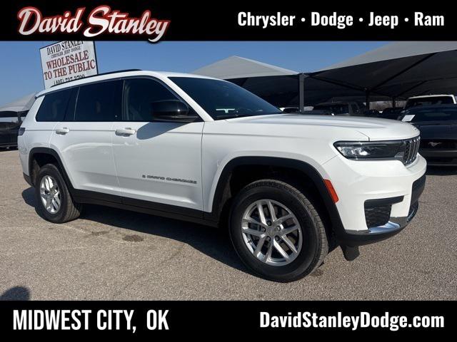 2025 Jeep Grand Cherokee GRAND CHEROKEE L LAREDO 4X4