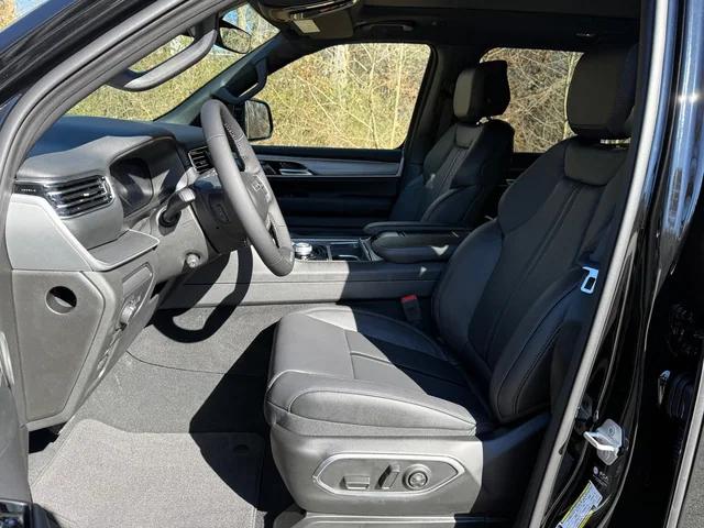 2026 Jeep Grand Wagoneer Limited Altitude 4x4