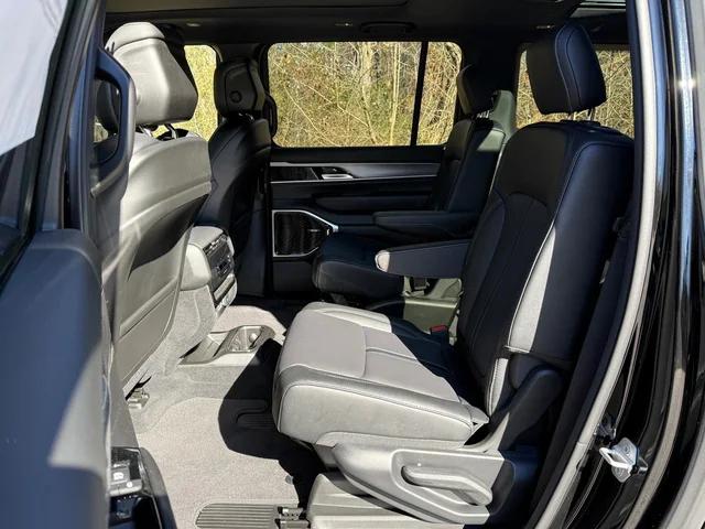 2026 Jeep Grand Wagoneer Limited Altitude 4x4