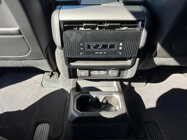 2026 Jeep Grand Wagoneer Limited Altitude 4x4