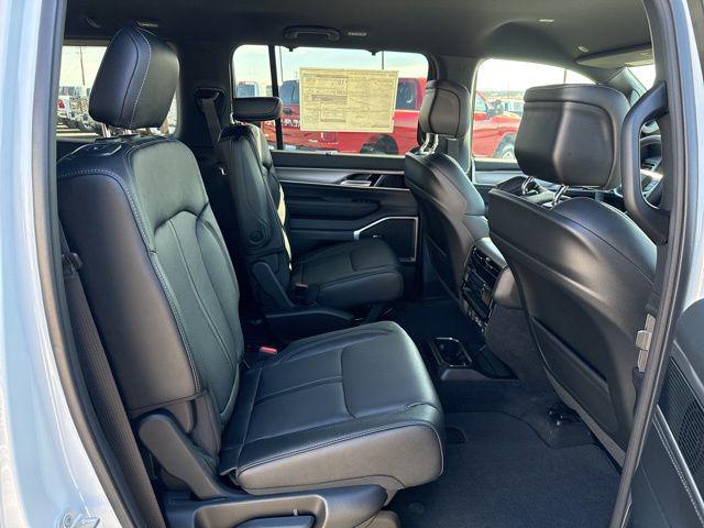 2026 Jeep Grand Wagoneer Limited Altitude 4x4