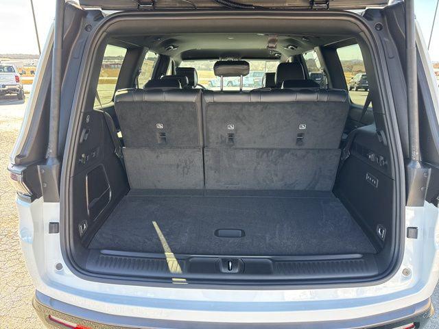 2026 Jeep Grand Wagoneer Limited Altitude 4x4