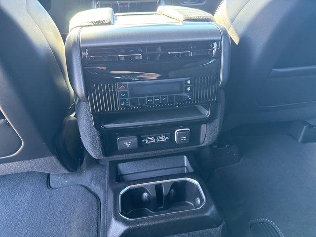 2026 Jeep Grand Wagoneer Limited Altitude 4x4