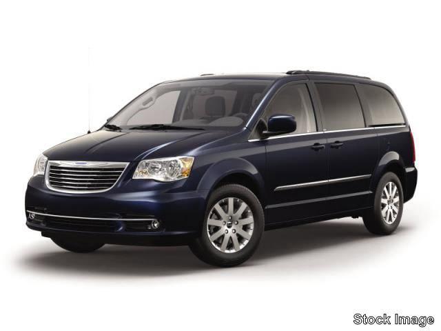 2016 Chrysler Town and Country Touring 2016 Chrysler Town and Country Touring
