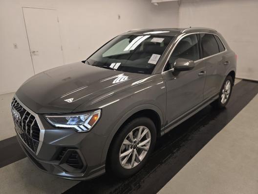 2025 Audi Q3 Premium 45 TFSI S line quattro Tiptronic
