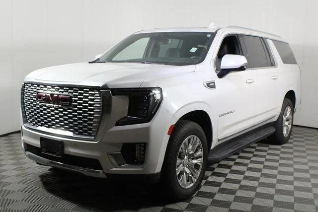 2022 GMC Yukon XL 4WD Denali