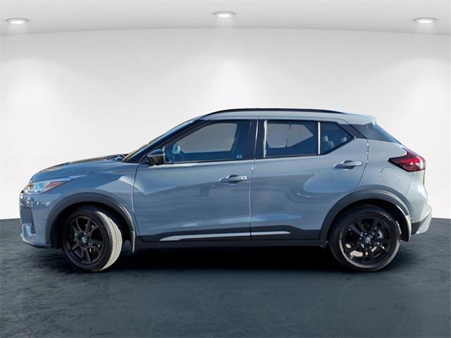 2023 Nissan Kicks SR Xtronic CVT