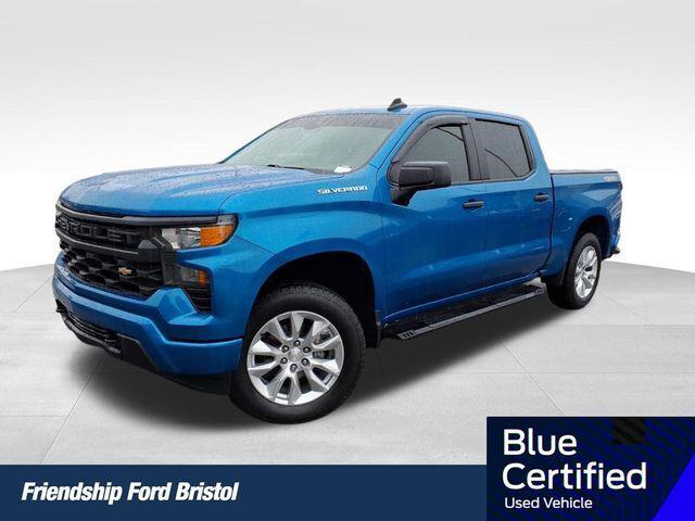 2022 Chevrolet Silverado 1500 4WD Crew Cab Short Bed Custom 2022 Chevrolet Silverado 1500 4WD Crew Cab Short Bed Custom