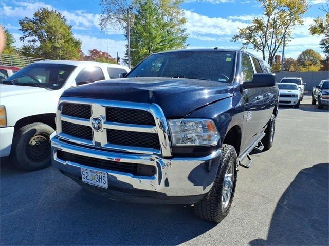 2017 RAM 2500 SLT Crew Cab 4x4 64 Box 2017 RAM 2500 SLT Crew Cab 4x4 64 Box