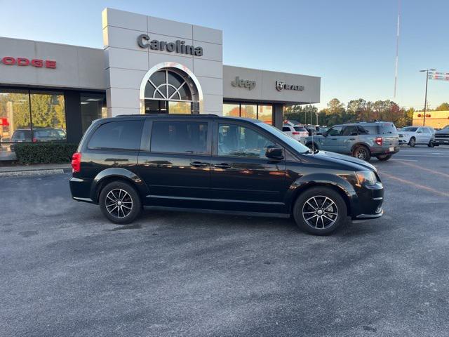 2016 Dodge Grand Caravan R/T 2016 Dodge Grand Caravan R/T