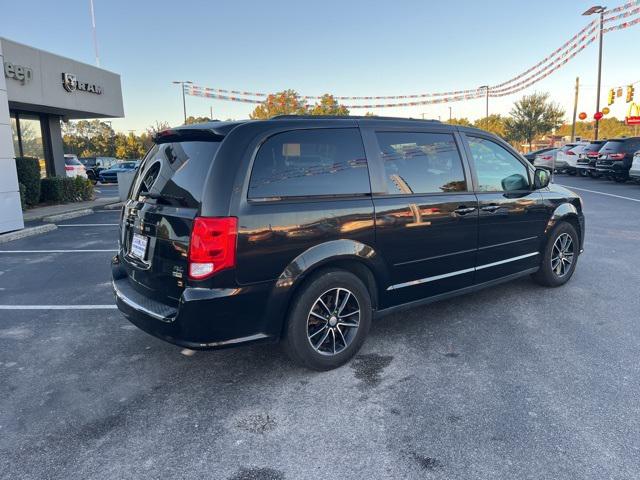 2016 Dodge Grand Caravan R/T 2016 Dodge Grand Caravan R/T