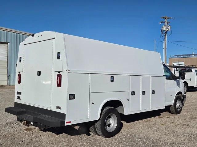 2022 Chevrolet Express Cutaway Work Van 2022 Chevrolet Express Cutaway Work Van