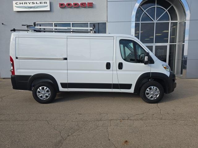 2025 RAM ProMaster 2500 Cargo Van SLT Low Roof 136 WB 2025 RAM ProMaster 2500 Cargo Van SLT Low Roof 136 WB