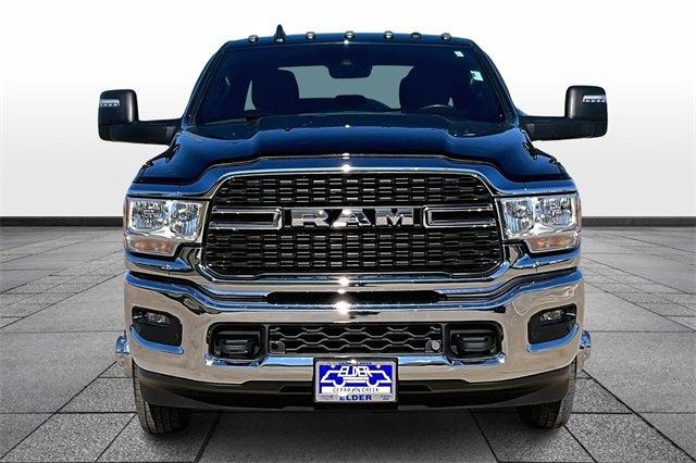 2024 RAM 3500 Big Horn Crew Cab 4x4 8 Box 2024 RAM 3500 Big Horn Crew Cab 4x4 8 Box