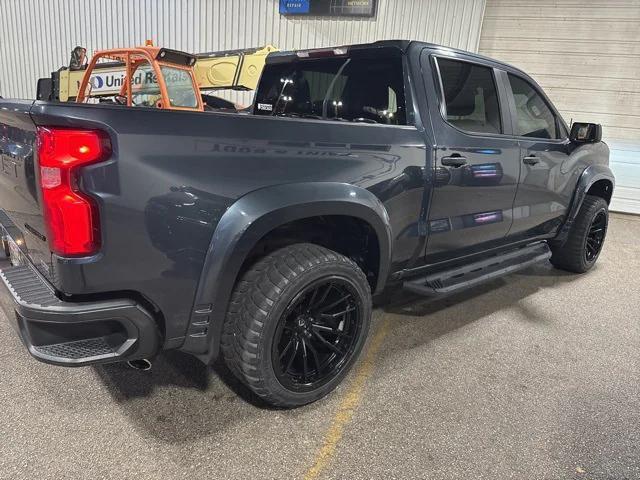 2020 Chevrolet Silverado 1500 2WD Crew Cab Short Bed Custom