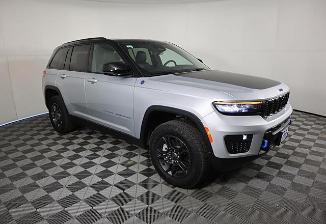 2024 Jeep Grand Cherokee 4xe Trailhawk Carb State Pkg 2024 Jeep Grand Cherokee 4xe Trailhawk Carb State Pkg