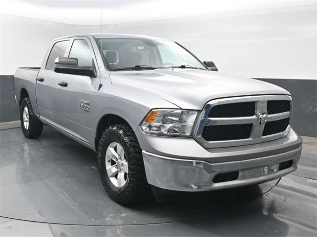 2023 RAM 1500 Classic SLT Crew Cab 4x4 57 Box 2023 RAM 1500 Classic SLT Crew Cab 4x4 57 Box