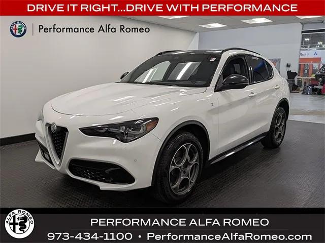 2024 Alfa Romeo Stelvio Ti AWD