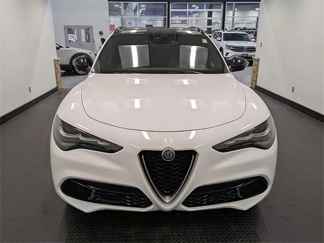 2024 Alfa Romeo Stelvio Ti AWD