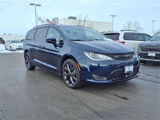 2018 Chrysler Pacifica Limited 2018 Chrysler Pacifica Limited