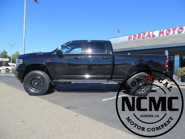2020 RAM 3500 Laramie Crew Cab 4x4 64 Box