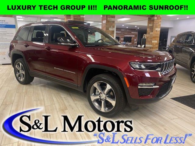 2025 Jeep Grand Cherokee GRAND CHEROKEE LIMITED 4X4
