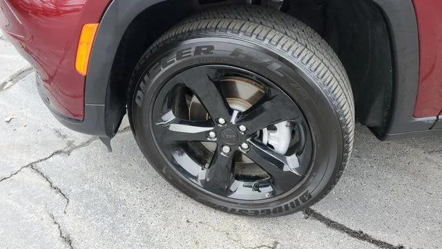 2024 Jeep Grand Cherokee L Altitude 4x4