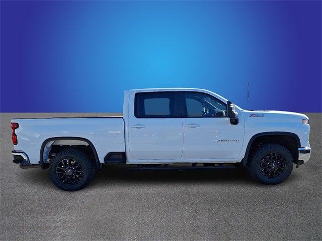 2025 Chevrolet Silverado 2500HD 4WD Crew Cab Standard Bed LT