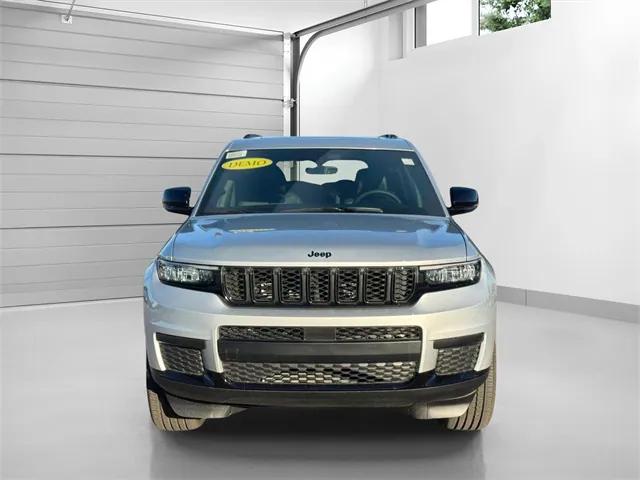 2025 Jeep Grand Cherokee L Altitude X 4x4 2025 Jeep Grand Cherokee L Altitude X 4x4