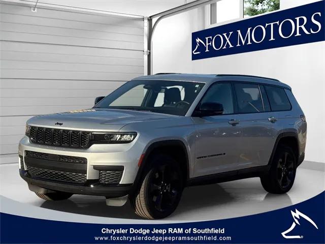 2023 Jeep Grand Cherokee L Altitude 4x4 2023 Jeep Grand Cherokee L Altitude 4x4