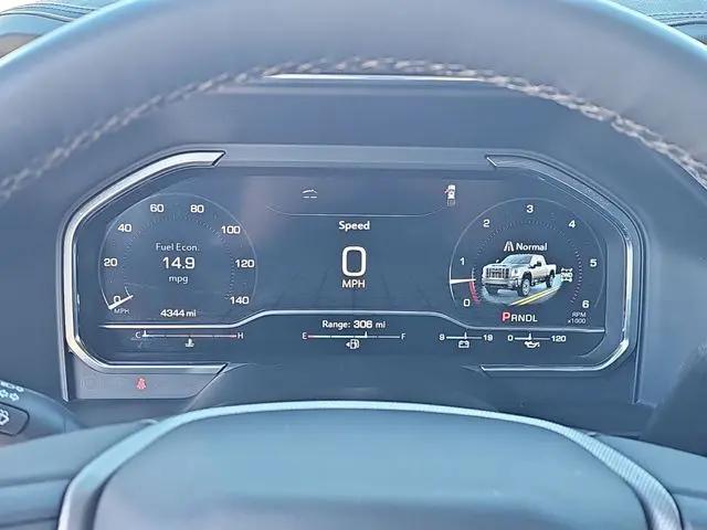 2025 GMC Sierra 2500HD 4WD Crew Cab Standard Bed Denali