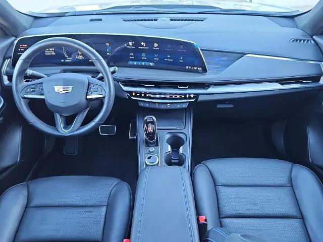 2025 Cadillac XT4 AWD Sport