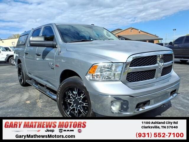 2022 RAM 1500 Classic Tradesman Crew Cab 4x4 57 Box 2022 RAM 1500 Classic Tradesman Crew Cab 4x4 57 Box