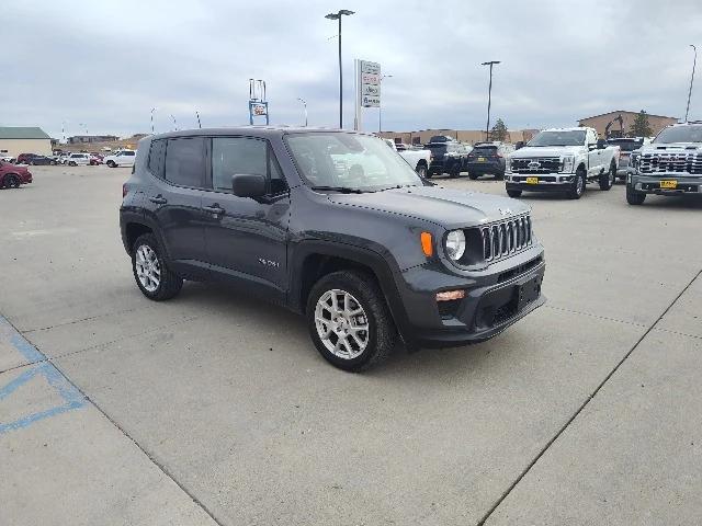 2023 Jeep Renegade Latitude 4x4 2023 Jeep Renegade Latitude 4x4