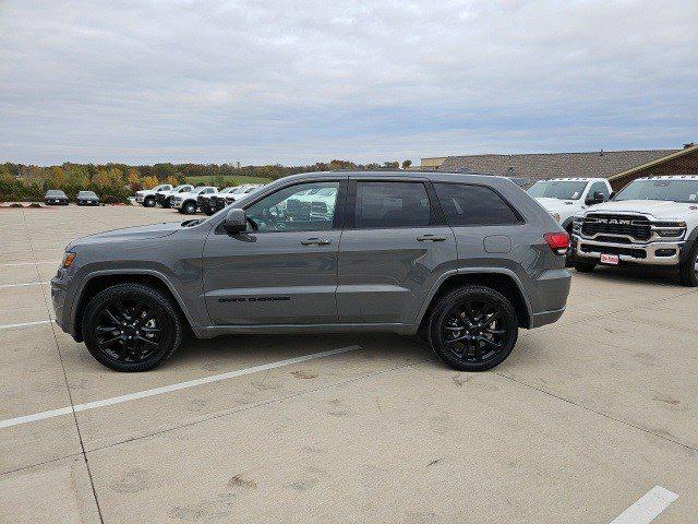 2021 Jeep Grand Cherokee Laredo X 4x4