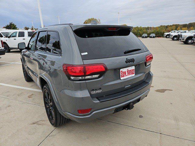 2021 Jeep Grand Cherokee Laredo X 4x4
