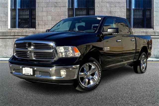 2017 RAM 1500 Big Horn Crew Cab 4x4 57 Box 2017 RAM 1500 Big Horn Crew Cab 4x4 57 Box