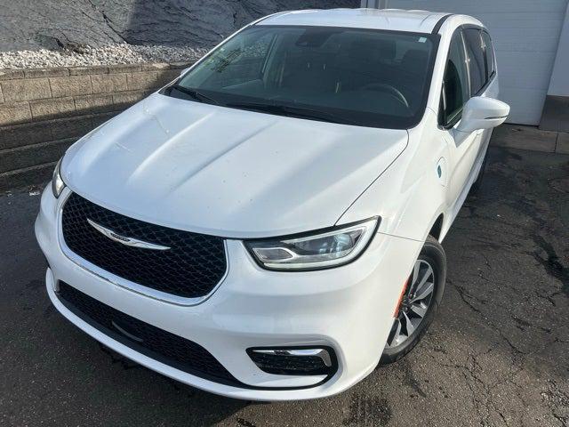 2022 Chrysler Pacifica Hybrid Touring L 2022 Chrysler Pacifica Hybrid Touring L