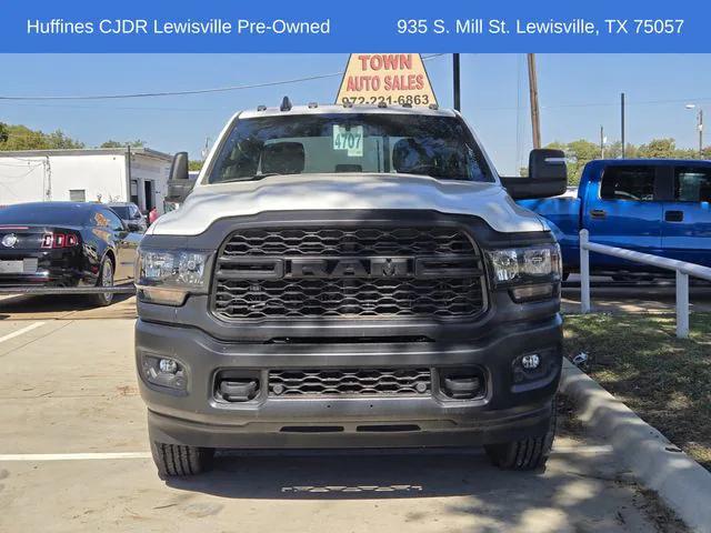 2023 RAM 3500 Tradesman Crew Cab 4x4 8 Box 2023 RAM 3500 Tradesman Crew Cab 4x4 8 Box