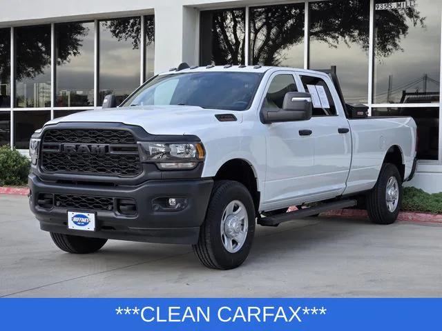 2023 RAM 3500 Tradesman Crew Cab 4x4 8 Box 2023 RAM 3500 Tradesman Crew Cab 4x4 8 Box